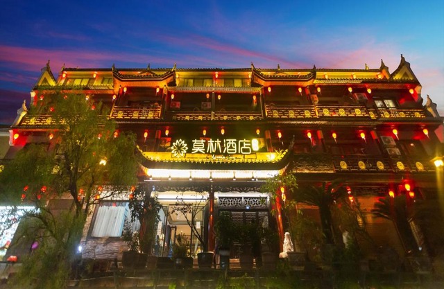 Morninginn, Phoenix Ancient City Tuojiang