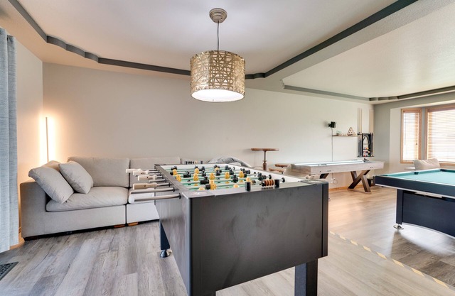 Moses Lake Vacation Rental w/ Hot Tub & Game Room