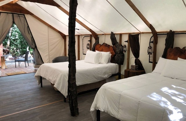 Mossquatch Resort Tent 5- Upgrade your camping experience!
