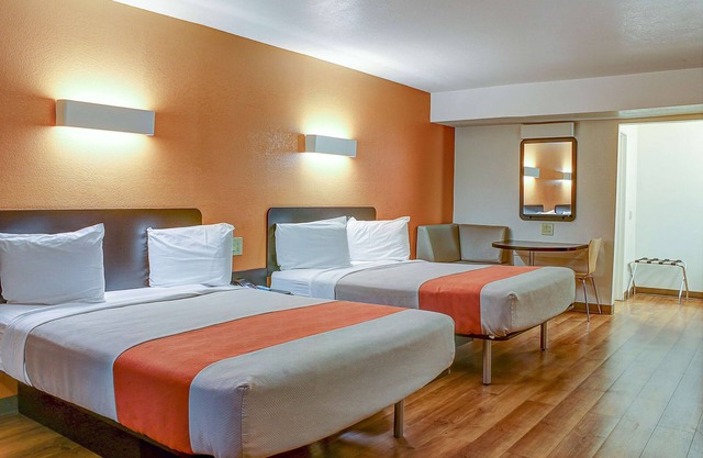 Motel 6 Bishop, CA
