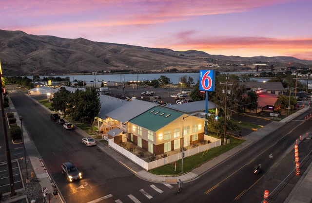 Motel 6 Clarkston, WA