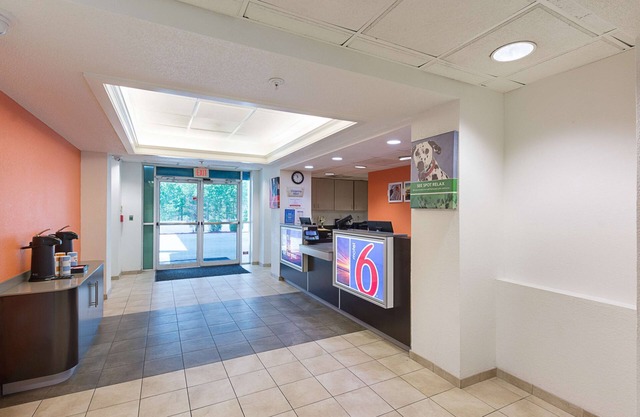 Motel 6 Columbia, SC - Fort Jackson Area