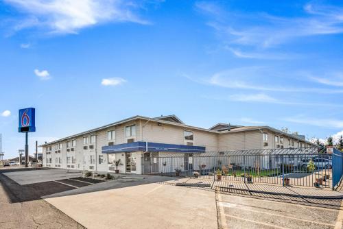 Motel 6-Fort Wayne, IN