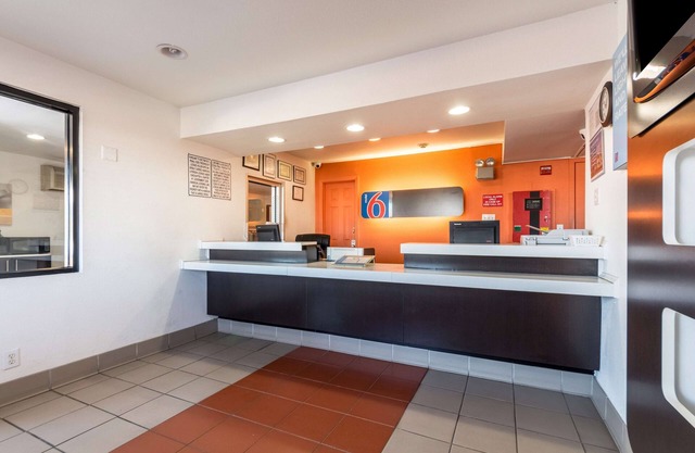 Motel 6 Garland, TX - Dallas