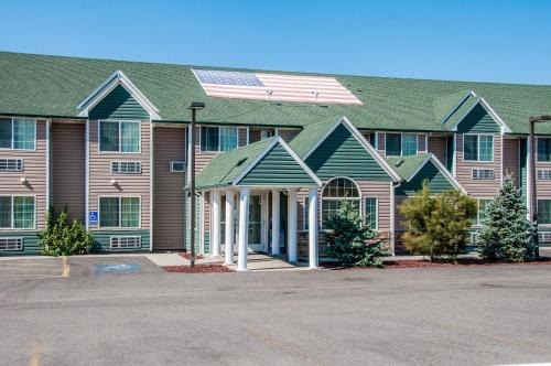 Motel 6-Idaho Falls, ID - Snake River