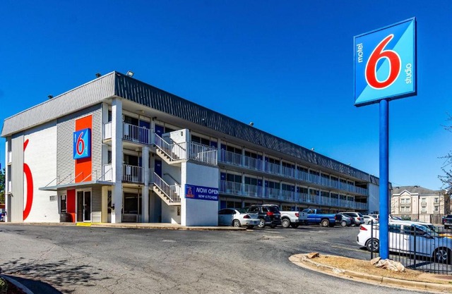 Motel 6-Little Rock, AR - West
