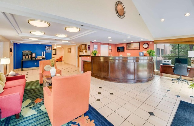 Motel 6 Milford, CT