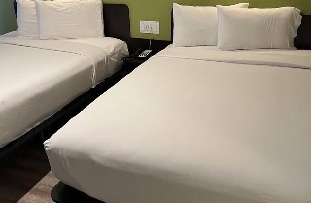 Motel 6 Modesto, CA - Downtown