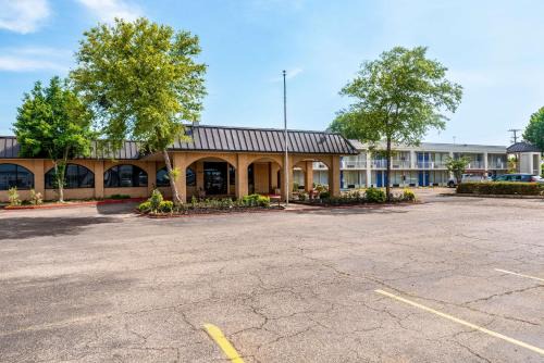 Motel 6-Natchitoches, LA
