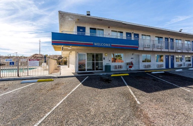 Motel 6-Needles, CA
