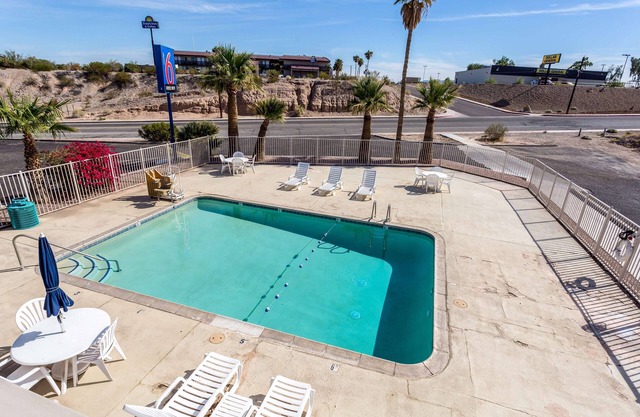 Motel 6 Needles, CA