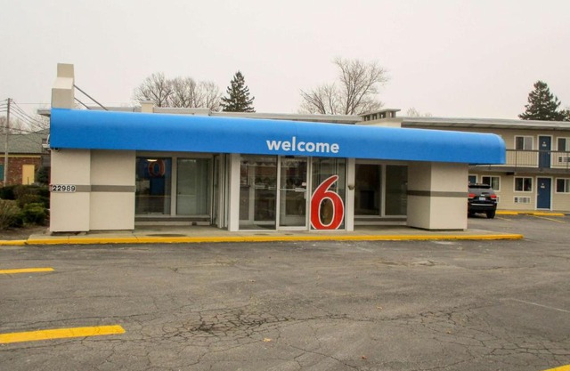 Motel 6-North Olmsted, OH - Cleveland