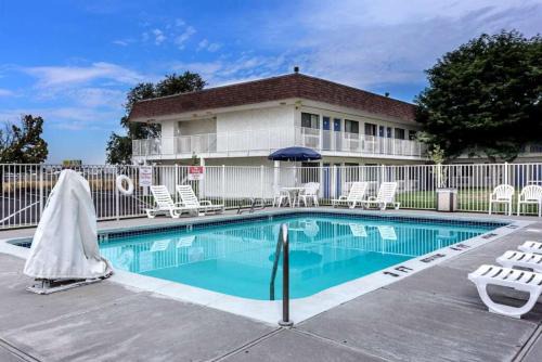 Motel 6 Ontario, OR