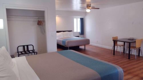 Motel 6 Pismo Beach CA Pacific Ocean