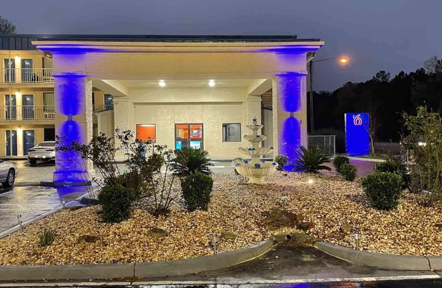 Motel 6 Pooler, GA - Savannah Airport