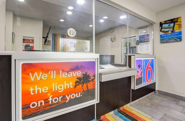 Motel 6 San Bernardino, CA - South