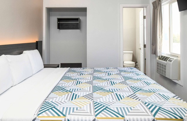 Motel 6 San Pedro, CA – Port Of Los Angeles