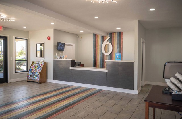 Motel 6 Soledad, CA
