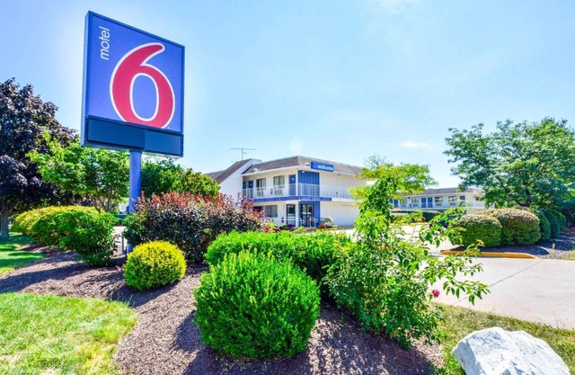 Motel 6-Windsor Locks, CT - Hartford