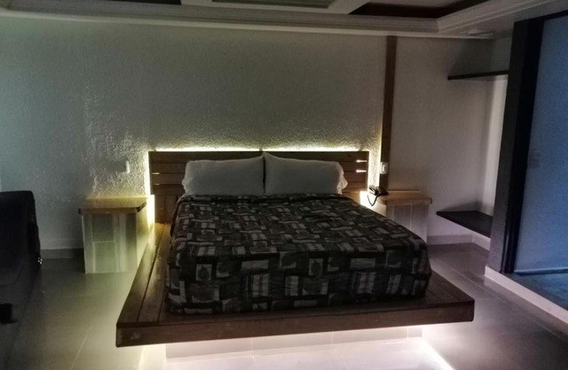 MOTEL OASIS mexico