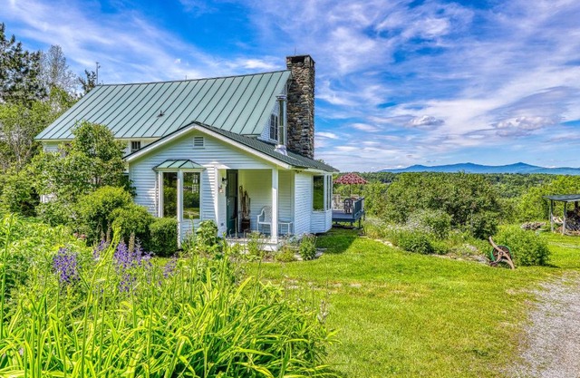 Mount Holly Home