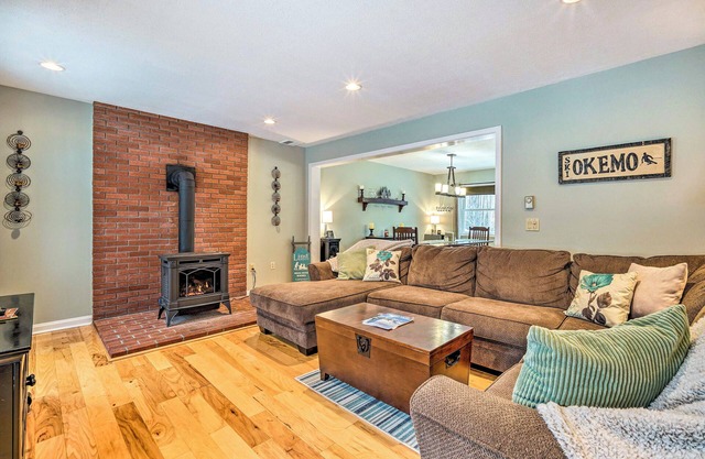Mount Holly Vacation Rental w/ Hot Tub!
