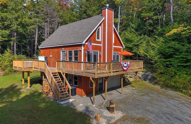 Mount Snow Area Home with a Hot Tub, Fire Pit, Set Back in the Woods!