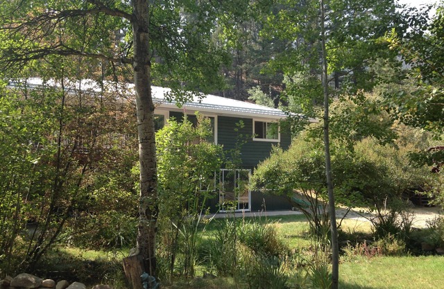 Berg Artsy Haus
