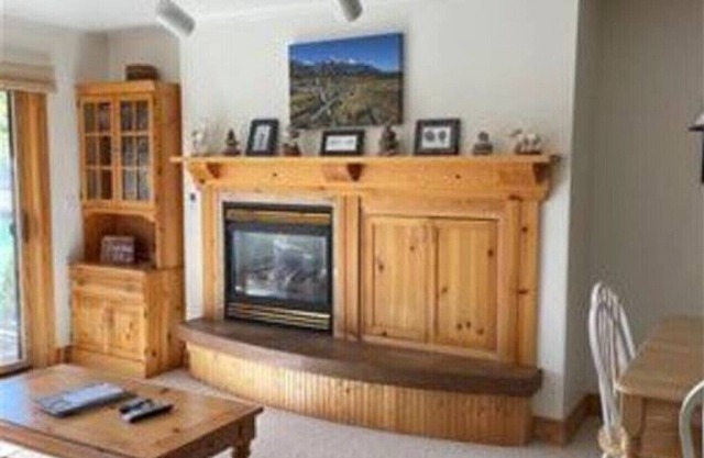 Mountain Breeze Retreat: Condo, Great for Large Families, Close to Targhee