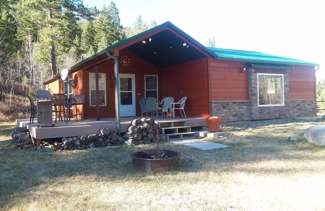 Mountain Cabin Getaway with Numerous Outdoor Recreation Opportunities