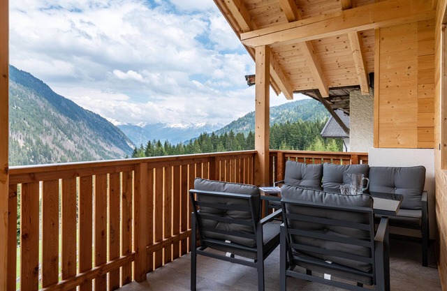 Chalet "Blosegghof Himmelblick" mit Bergblick und neuem Whirlpool