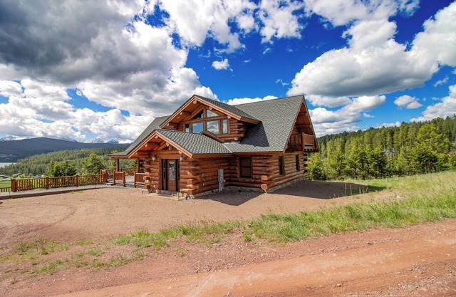 Mountain Getaway mit optionalem Bunkhouse Apartment!