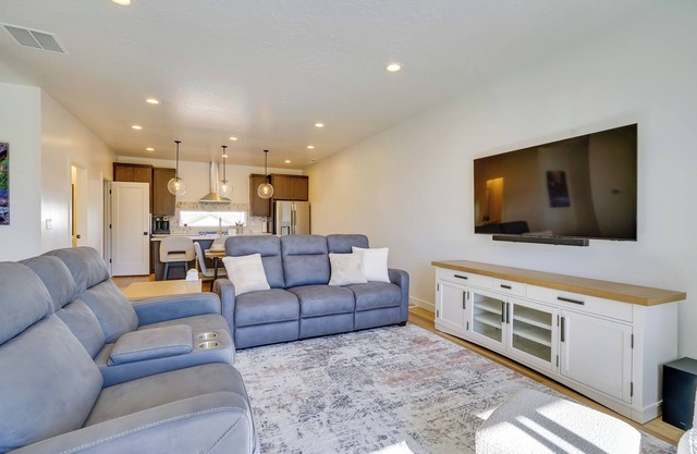 Mountain Green Luxury Retreat By Snowbasin Resort!