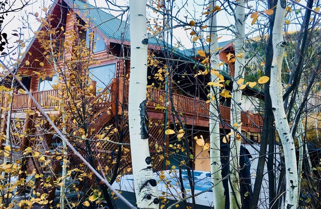 Berghaus in der Nähe des Skigebiets Powderhorn