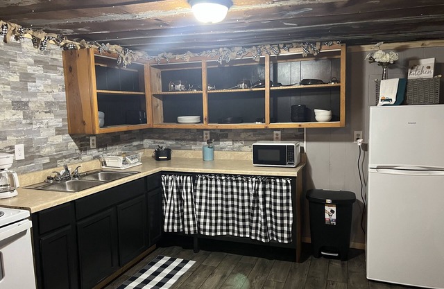 Mountain Memories trail lodge in Pineville WV