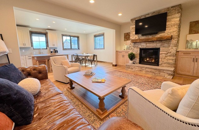 Mountain Modern Guest House w/Teton Views + A/C