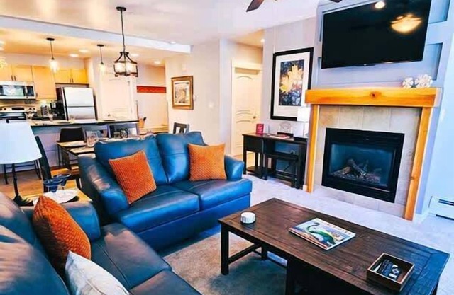 Mountain Modern | Private | Ski-in/out | WP Resort