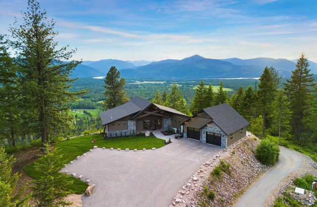Mountain retreat near Trout Creek MT with hot tub, fire pit and Mountain views