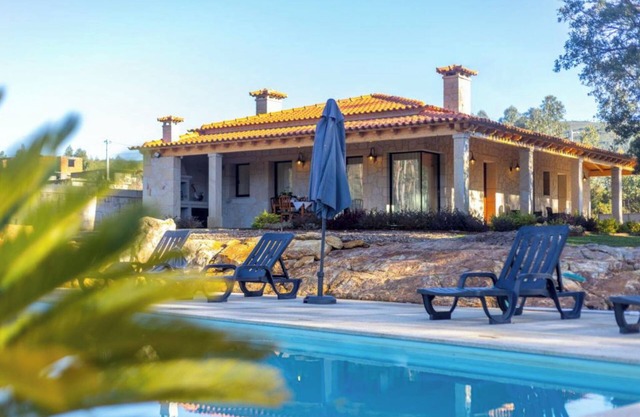 Mountain retreat Country House - Ponte de Lima - Salt water swimming pool