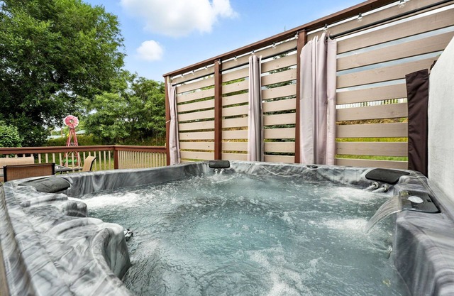 Mountain Serenity Retreat - Larkspur Retreat