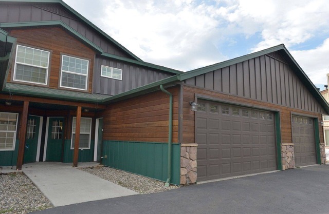 Mountain Therapy: A/C, Pet Friendly, Walk to Davis Beach and Ponderosa Park