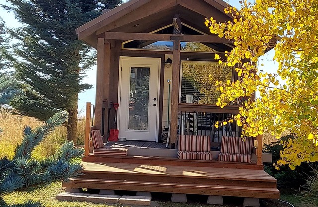Mountain Town Guest House Located Near National Parks and Ski & Summer Resorts