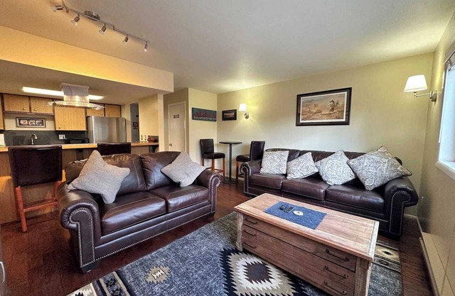 Mountain Townhome in Downtown Driggs, Minutes from Grand Targhee