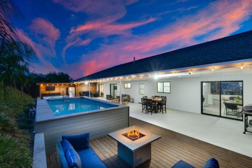 Mountain View 6BR Pool, Spa and Games Room