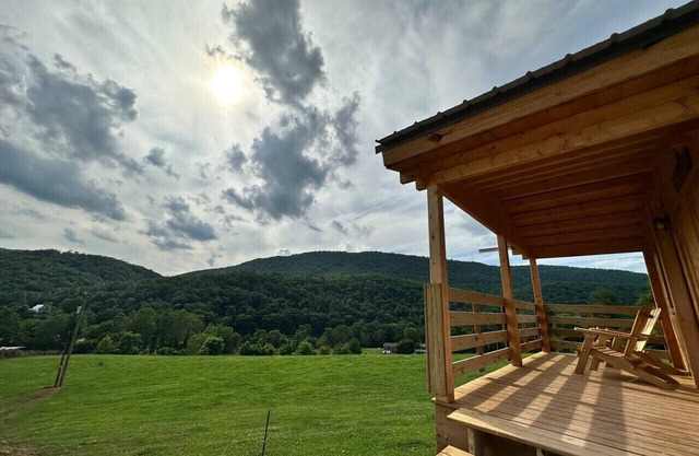 Mountain View Cabin 2 bedroom