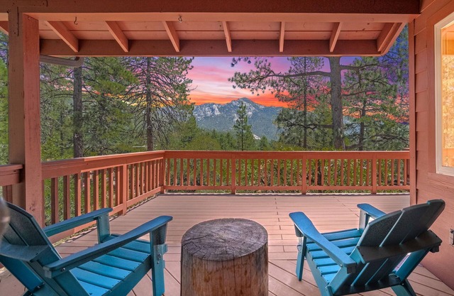 Mountain View: Gorgeous Views, AC, Jacuzzi bathtub!