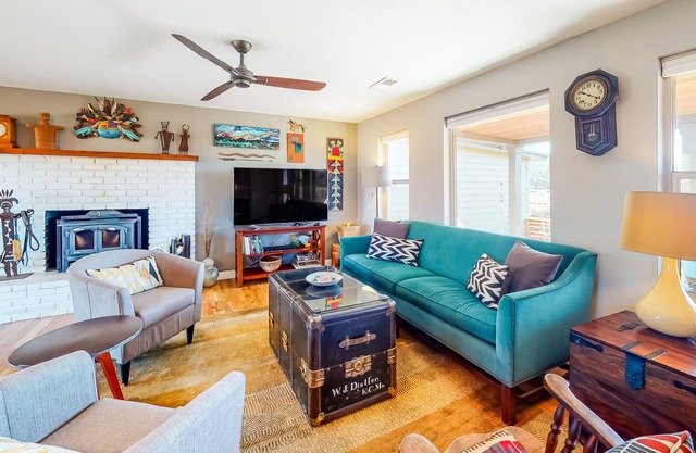 Dog-Friendly Home with Mountain Views, Firepit, Large Yard, & High-Speed WiFi