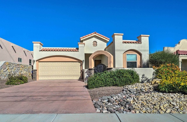 Mountain-View Las Cruces Getaway w/ Gas Grill