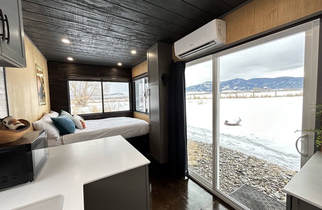 Mountain View | sauna/gym | 3 Miles To MSU/Main St