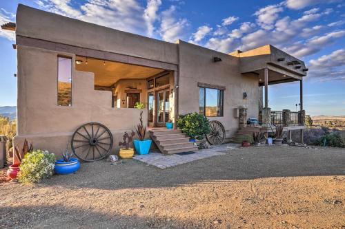 Mountain Views and Grill Space Adobe Arizona Home